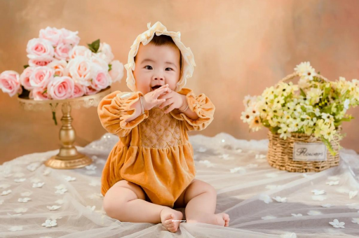 临朐六个月宝宝的发育标准 临朐六个月宝宝的发育标准